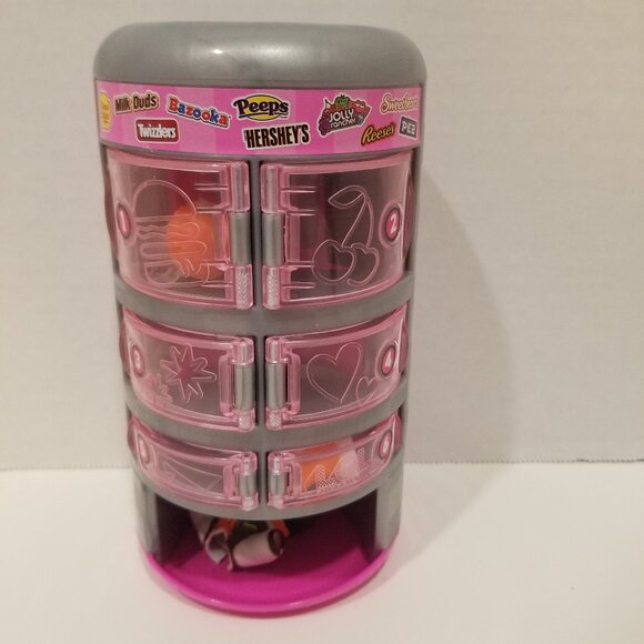 L.O.L. Surprise Loves Mini Sweets Surprise-O-Matic Reese's Cup Doll Set, EUC - Picture 8 of 15